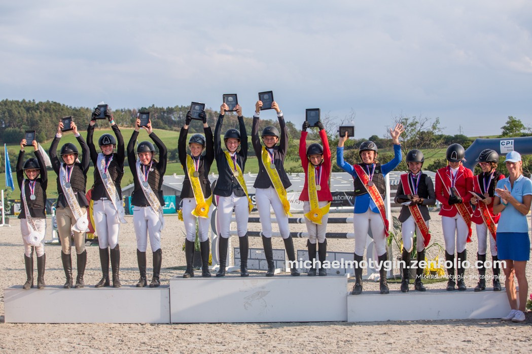 MČR PONY 2019/DĚTI MČR PONY 2 MČR PONY 2019/DĚTI MČR PONY 2